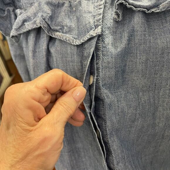 Madewell Chambray Denim Ruffled Yoke Top‎ - Picture 6 of 11